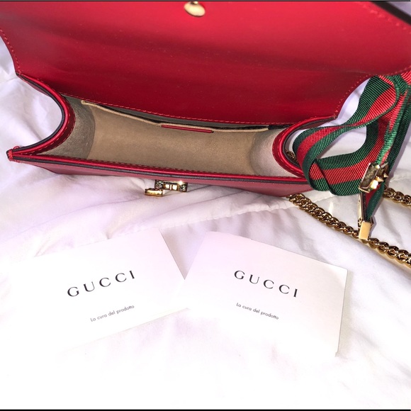 Gucci Mini Sylvie Leather Shoulder Bag - Picture 3 of 3